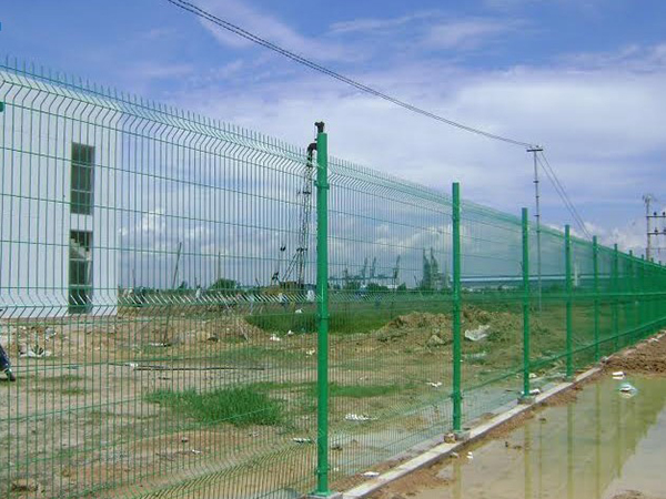 Những mẫu hàng rào lưới đẹp