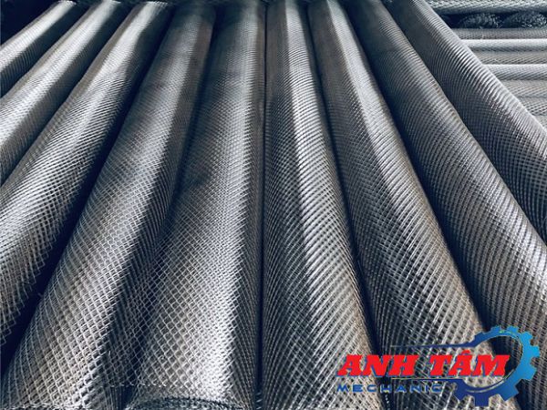 Lưới mắt cáo tô tường Huế