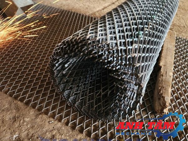 Lưới thép mắt cáo hình thoi